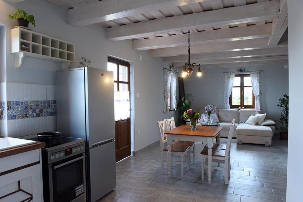 Villa Casa Beata Lesencetomaj Esterno foto