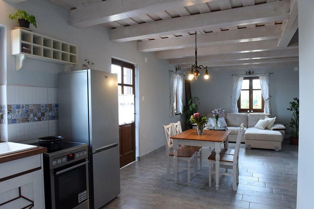 Villa Casa Beata Lesencetomaj Esterno foto